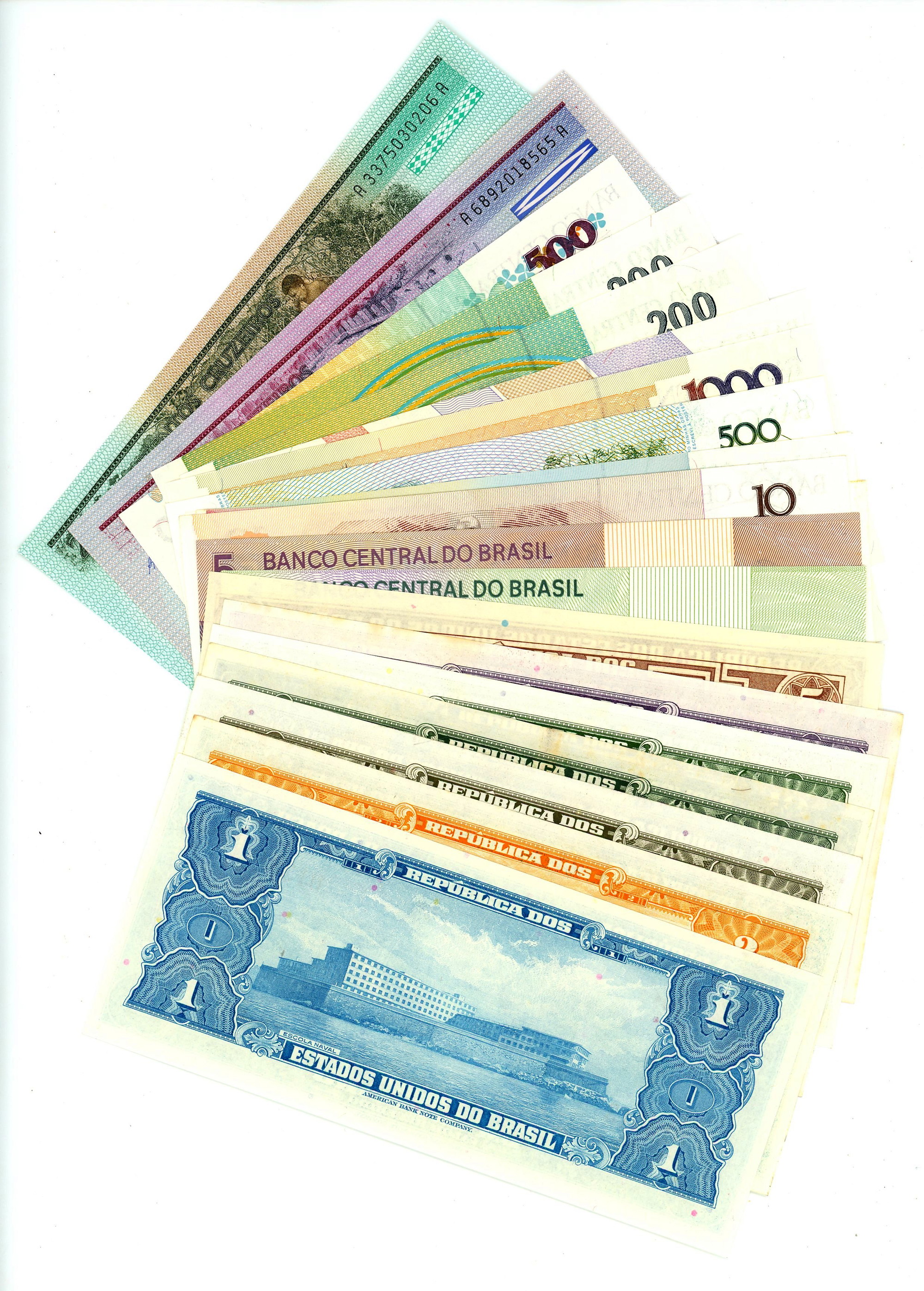 1130 - Brazil Lot of 18 Banknotes 1950 - 2000