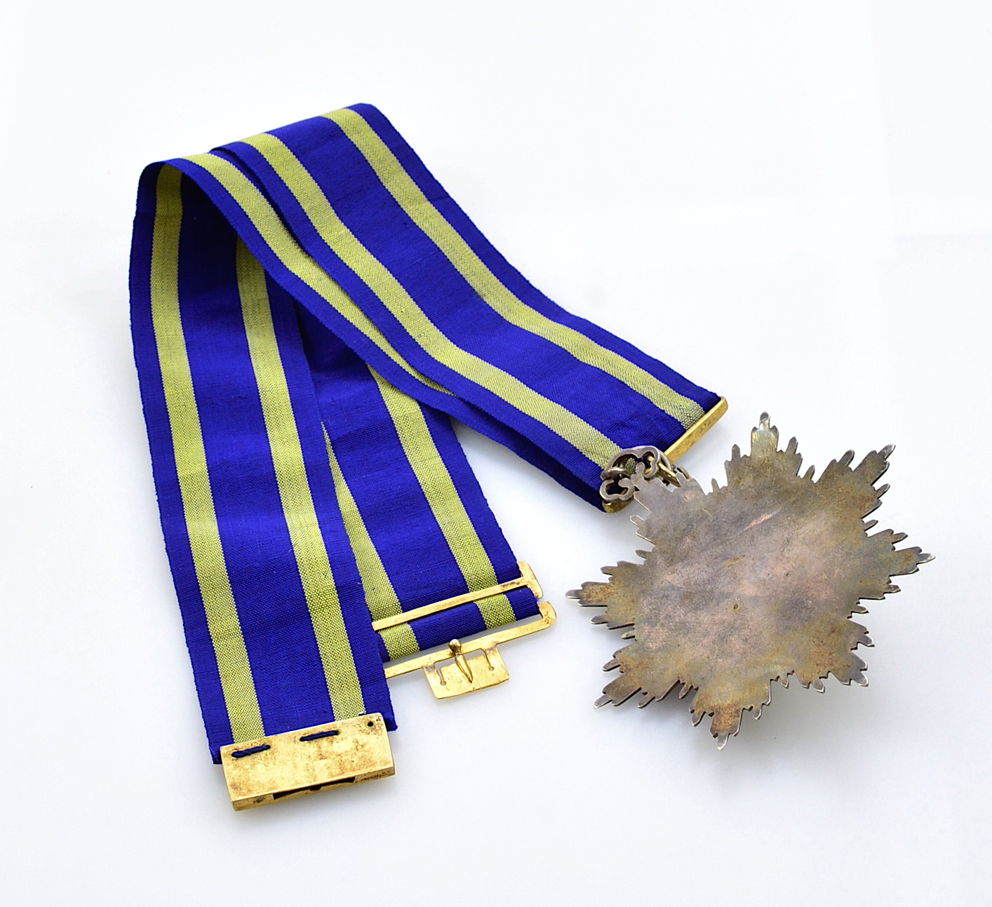 22 - China Order of the Double Dragon III Class III Grade Neck Badge 1882